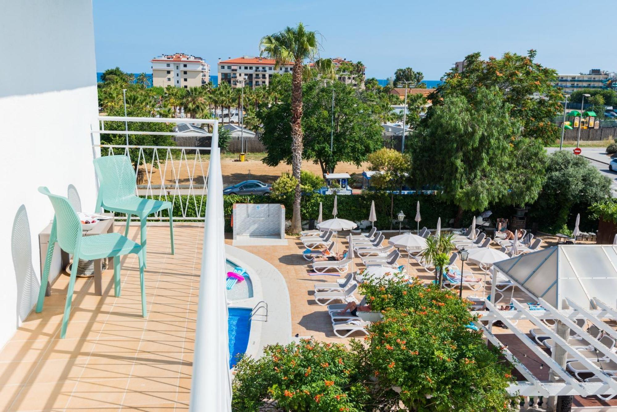 Bamblue Boutique Apartments Pineda de Mar Kültér fotó