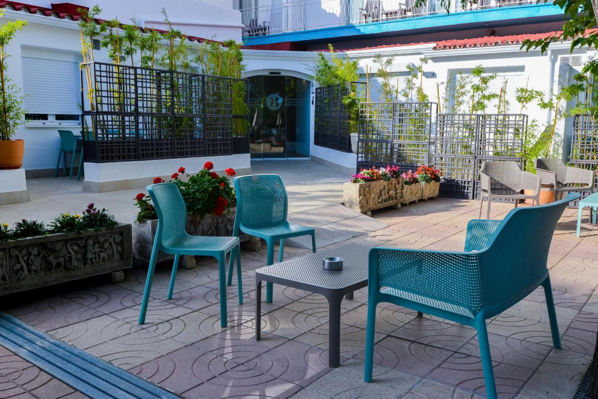 Bamblue Boutique Apartments Pineda de Mar Kültér fotó